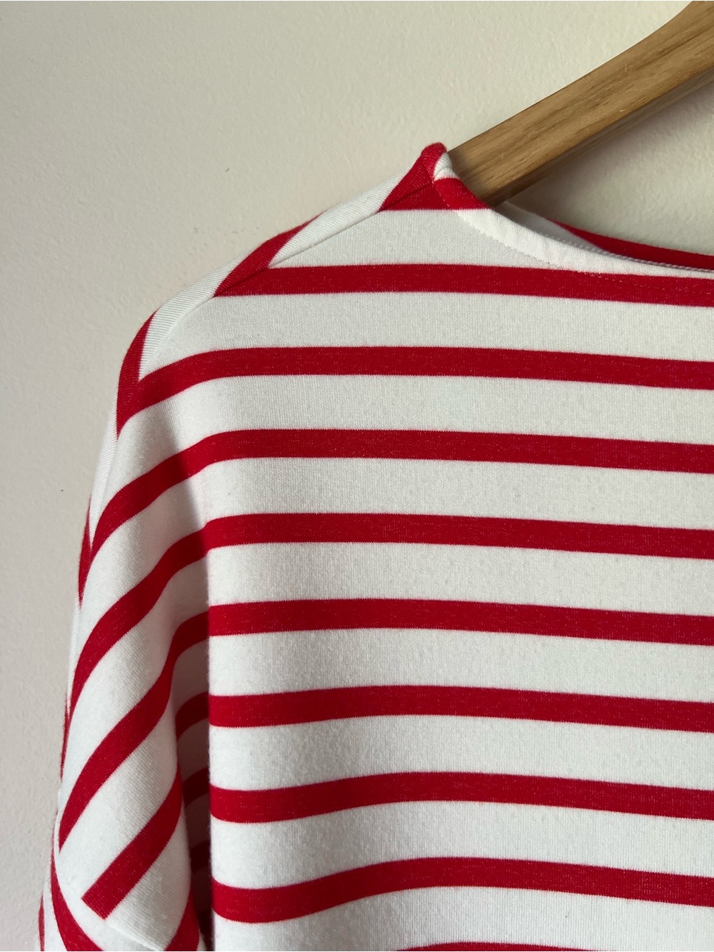 Spanx AirEssentials Boatneck Top Red White Stripes Long Sleeves Nautical Size L - Picture 4 of 9